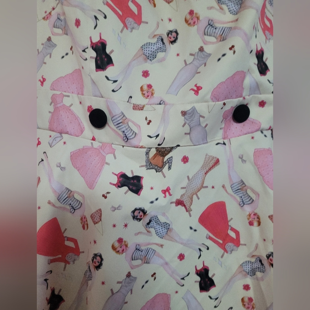 Vintage Style Dress with Retro Print - Picture 2 of 11